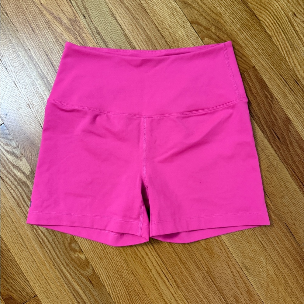 NOBULL Women's Medium Pink Shorts